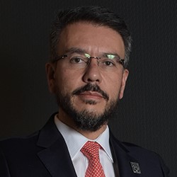 Doctor Carlos Arturo Ramírez Vásquez. (Colombia) -